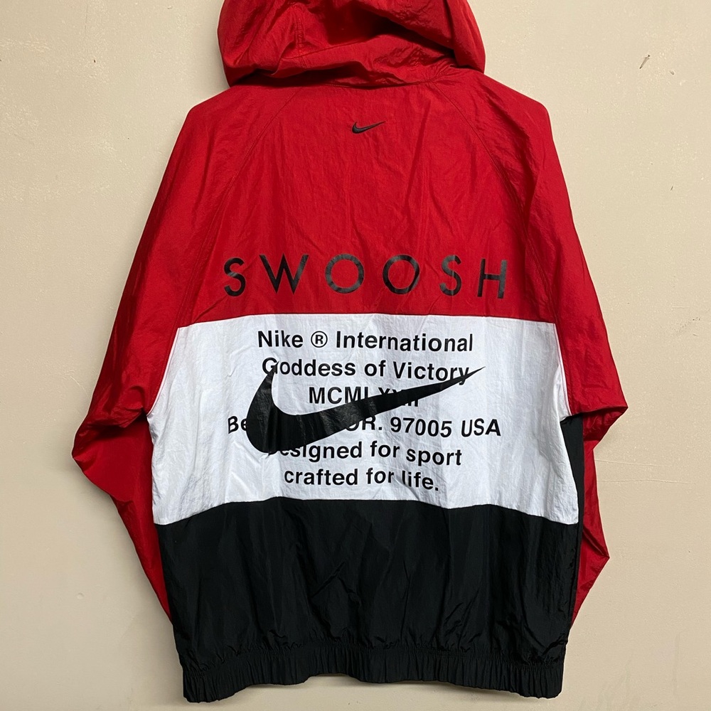 Nike Double Swoosh Woven Hooded Jacket
